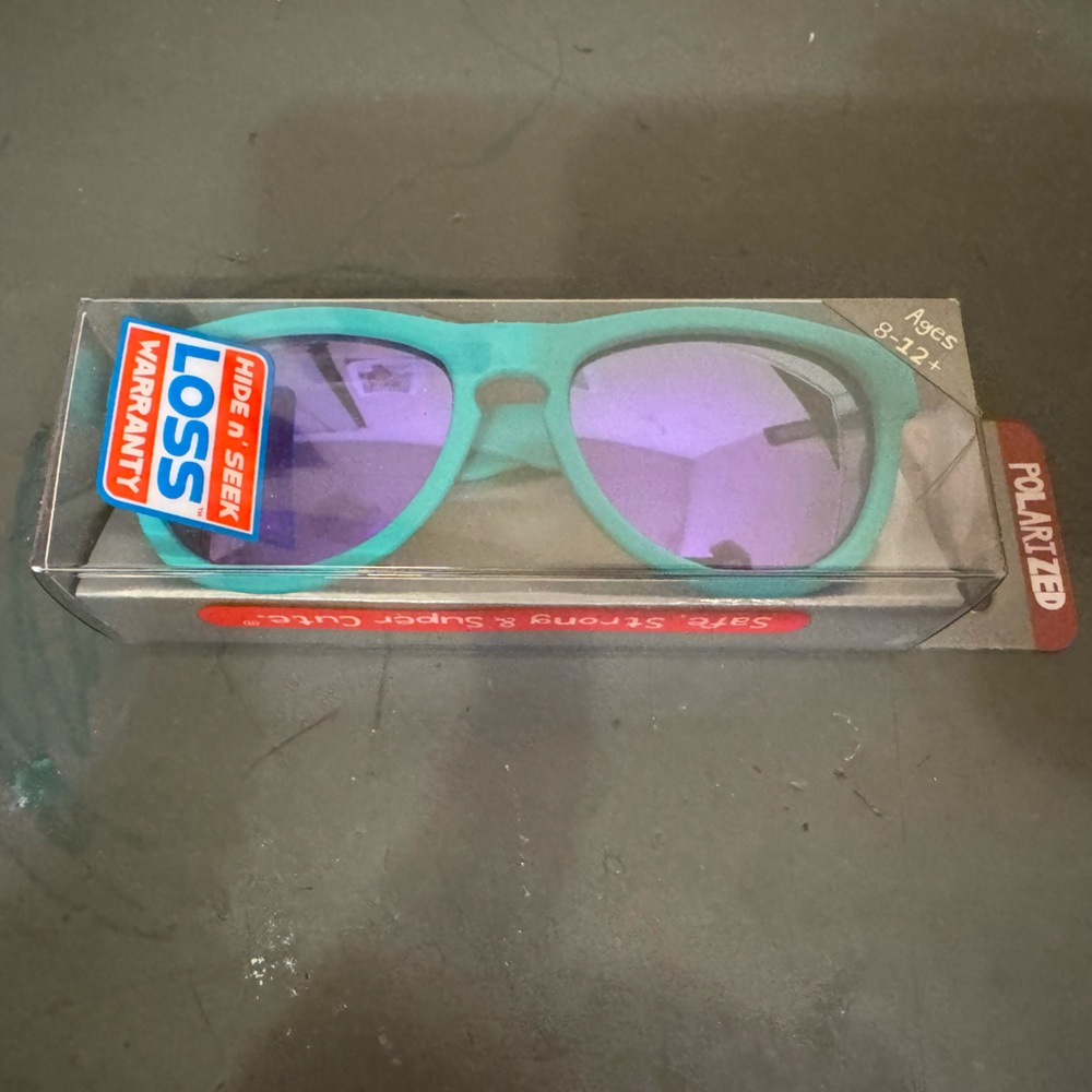 Minishades Kids Sunglasses Jordan 1 New Balance 9060 Adidas Samba Puma Speedcat